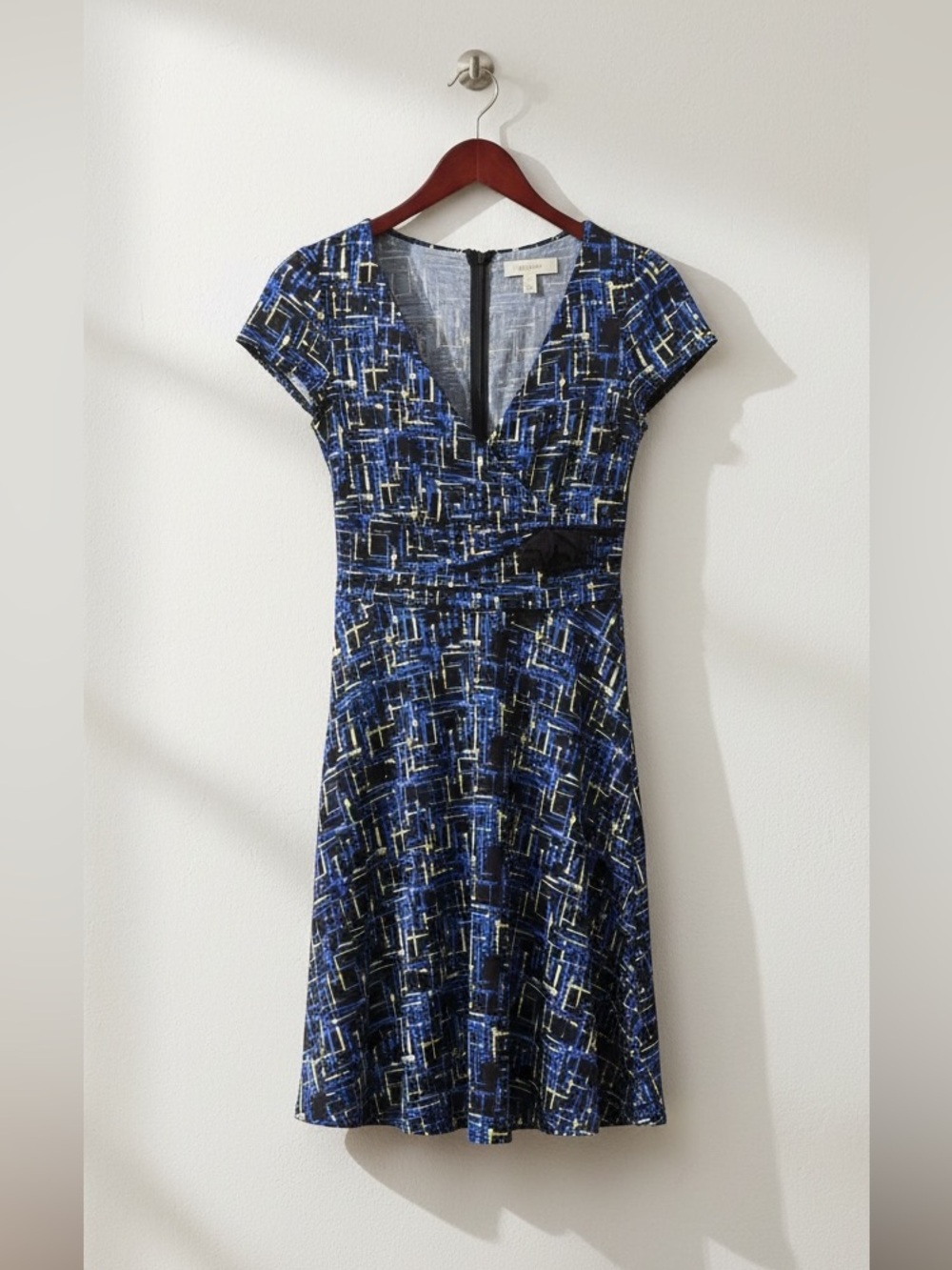 Mac & Jac Stretchy Blue Abstract Dress Size S